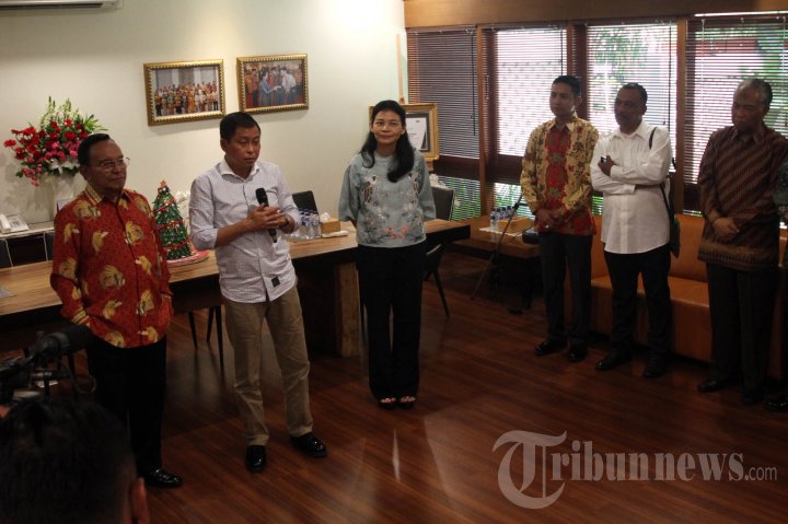 Menhub Jonan Gelar Open House