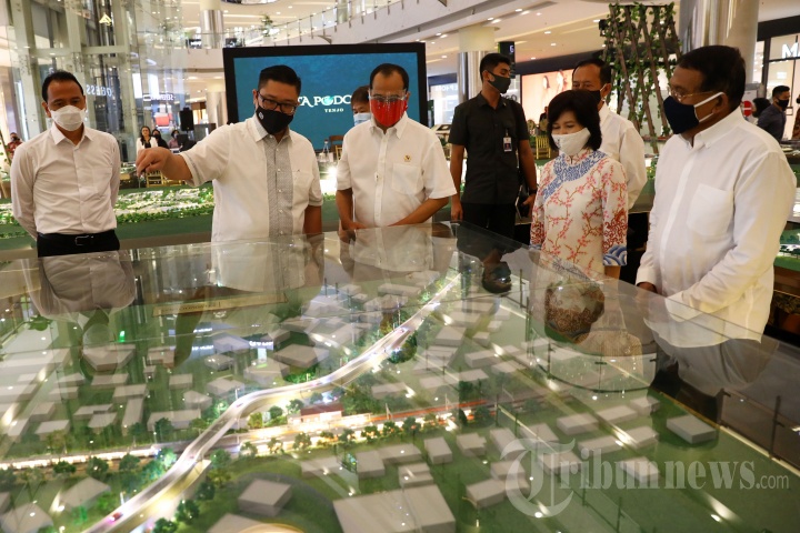 Menhub Tinjau Maket TOD Kota Podomoro Tenjo