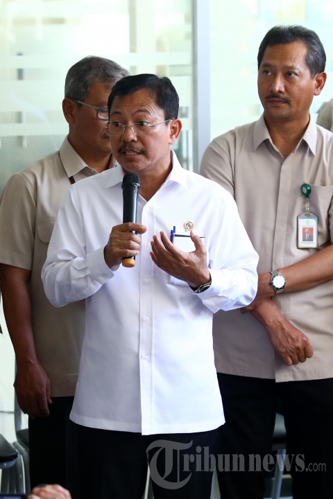 Menkes Terawan Beri Keterangan Terkait WNI Positif Corona