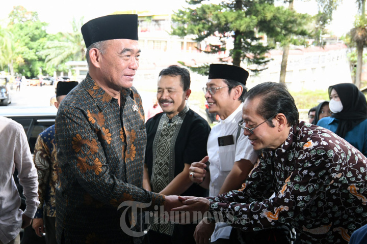 Menko PMK Halal Bihalal Bersama Warga Muhammadiyah