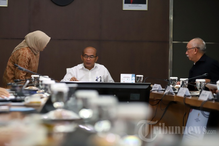 Menko PMK Muhadjir Effendy Pimpin Rakor Tingkat Menteri