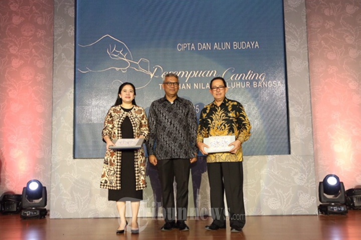 Menko PMK Puan Buka Peluncuran Pedana Batik UI