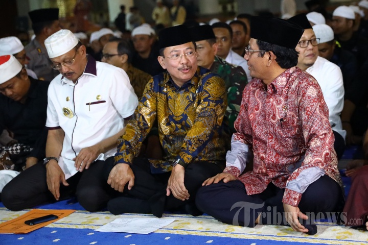 Menkopolhukam Hadiri Doa Bersama di Masjid Agung Natuna