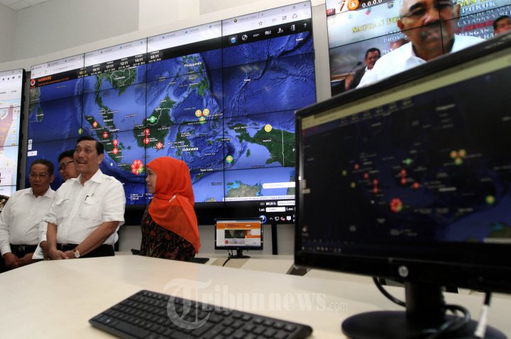 Menkopolhukam Pimpin Rapat Membahas Kahutla