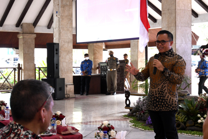 Menpan-RB Beri Arahan ASN Pemkab Malang dan Promosikan IKN
