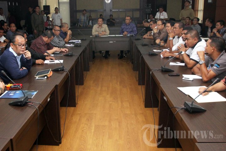 Menpora Bertemu Perwakilan Klub ISL