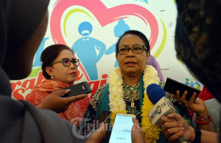 Menppa Hadiri Acara Gerakan Sayangi Lansia