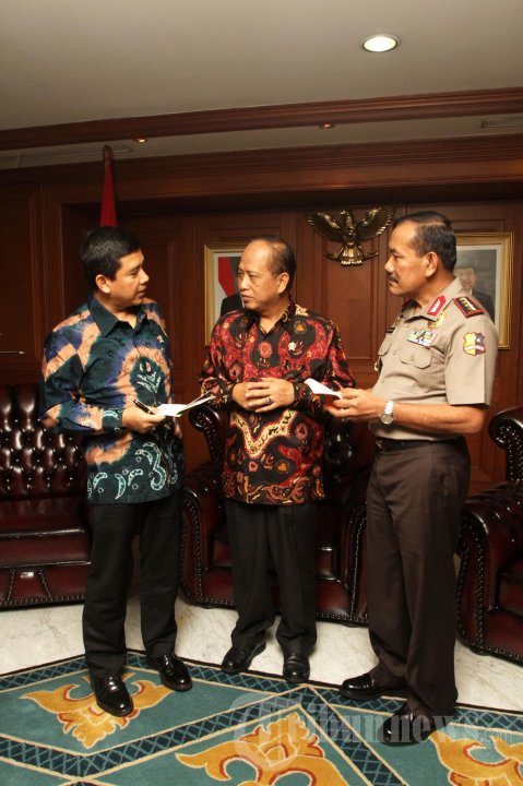Menristekdikti dan Kapolri Bahas Pemalsuan Ijazah