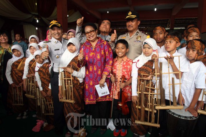 Menteri Yohana Yembise Kampanyekan Mudik Ramah Anak