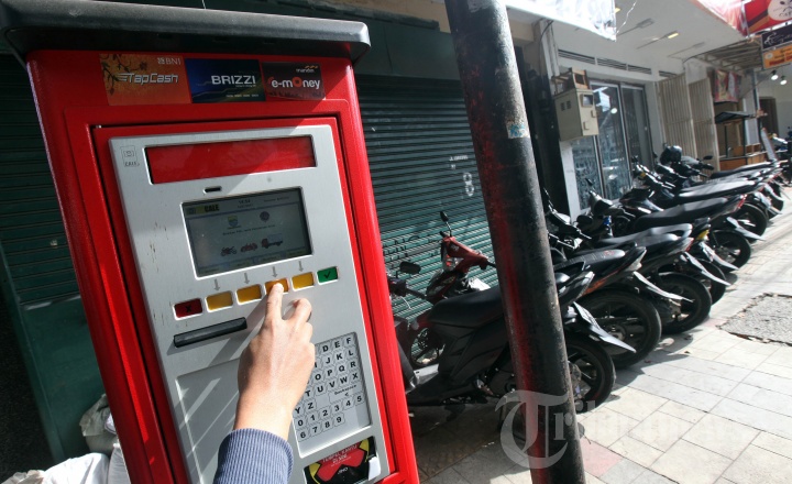 Mesin Parkir Elektronik (e-Parkir) di Kota Bandung