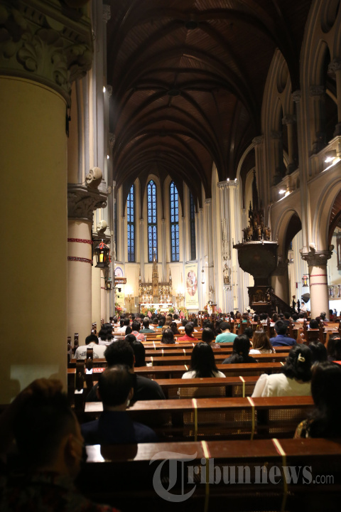 Misa Natal 2021 di Gereja Katedral Jakarta