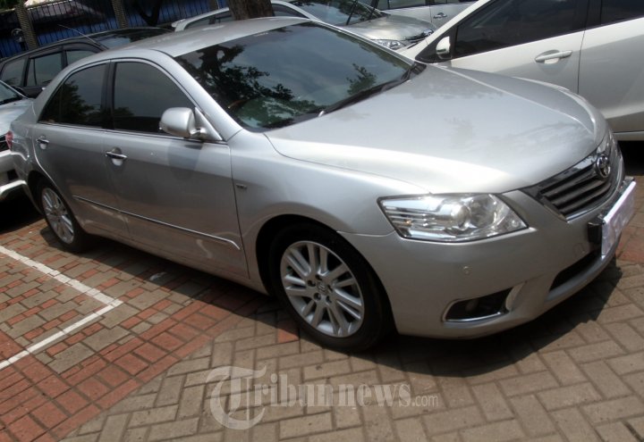 Mobil Camry Sitaan OTT KPK