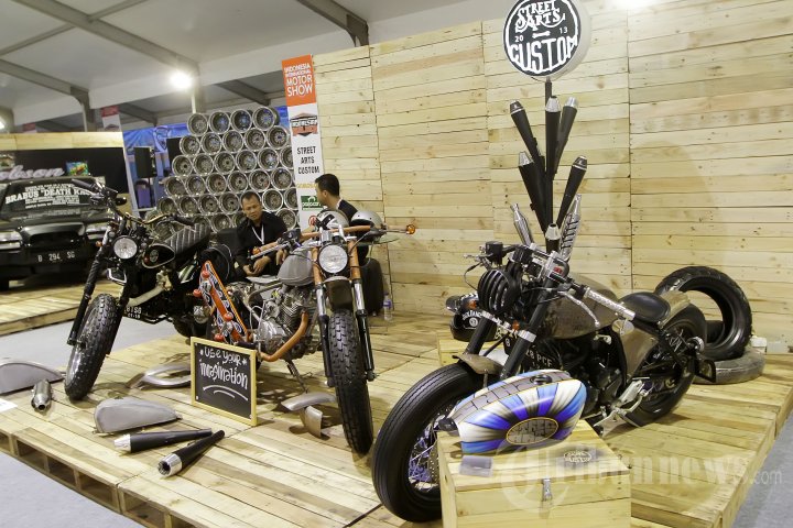 Mobil dan Motor Modifikasi Hadir di IIMS 2016