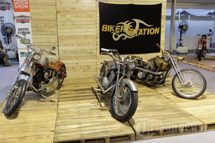 Mobil dan Motor Modifikasi Hadir di IIMS 2016