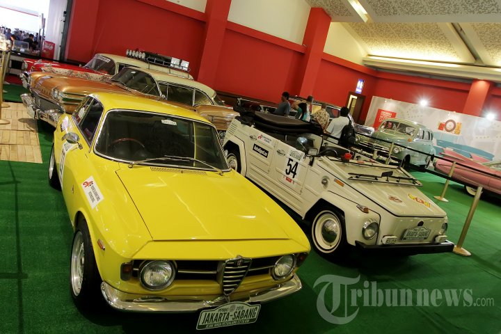 Mobil Klasik Mejeng di IIMS 2016