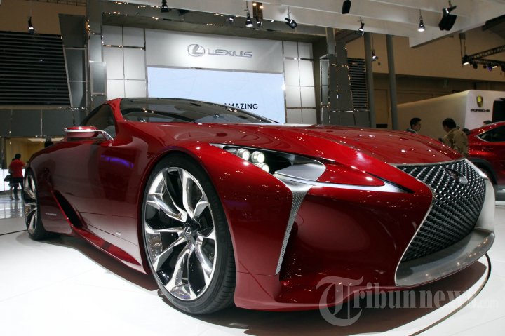 Mobil Konsep Lexus di GIIAS 2015