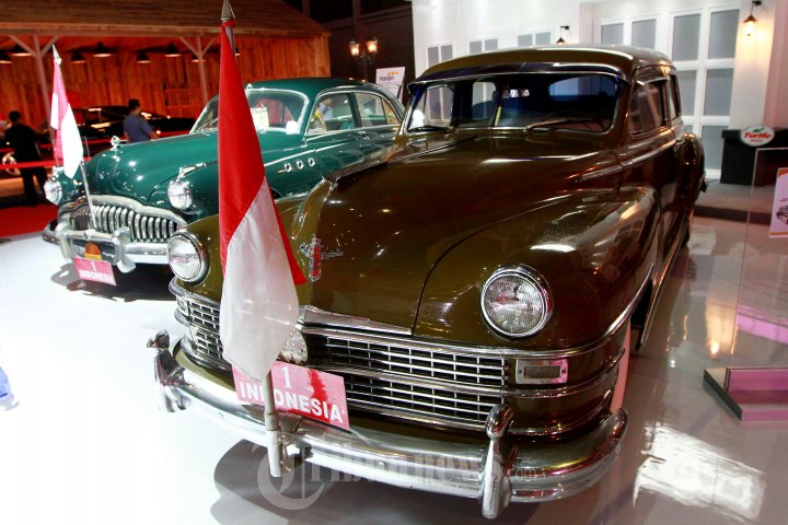 Mobil-Mobil Soekarno Mejeng di Ajang IIMS 2015