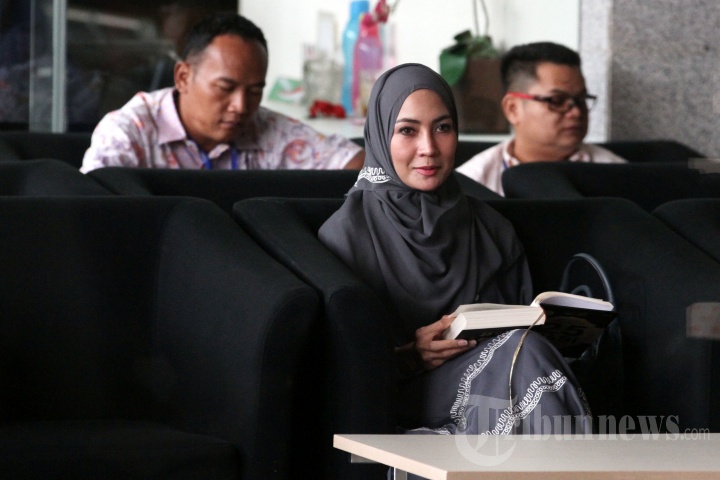 Modek Steffl Burase Kembali Diperiksa KPK Terkait Suap Gubernur Aceh
