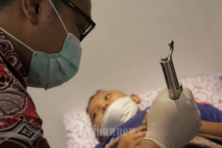 Mom and Kids Manfaat Sunat Bagi Anak