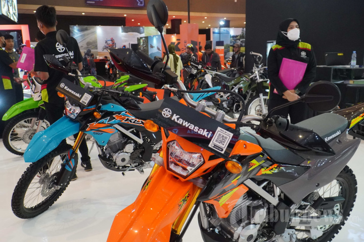 Motor Kawasaki Mejeng di Ajang IIMS 2023