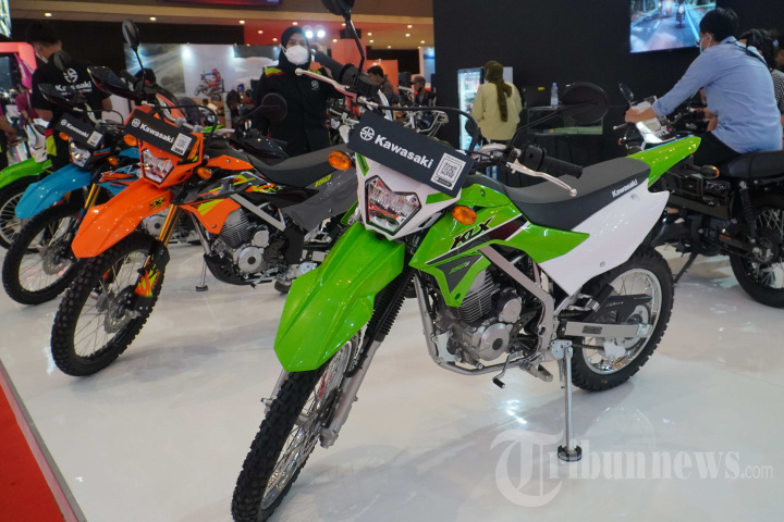 Motor Kawasaki Mejeng di Ajang IIMS 2023