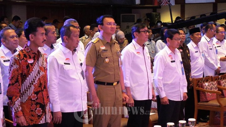 MoU Guber Ahok-Menkumham Yasonna Laoly