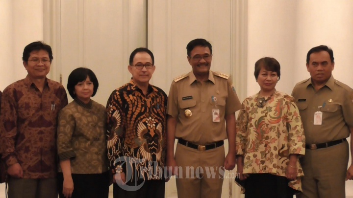 MoU Gubernur DKI - UI - UGM Bidang Transportasi