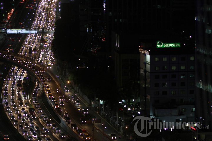 Mudik Lebaran Tol Dalam Kota Macet