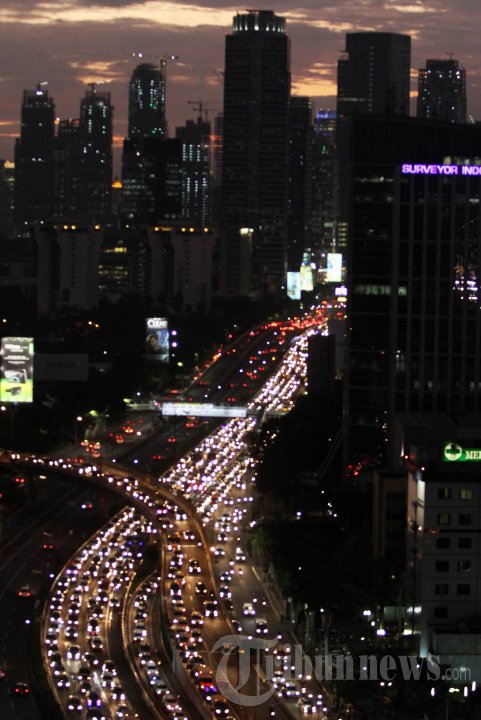 Mudik Lebaran Tol Dalam Kota Macet