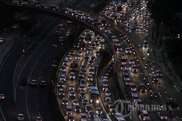 Mudik Lebaran Tol Dalam Kota Macet