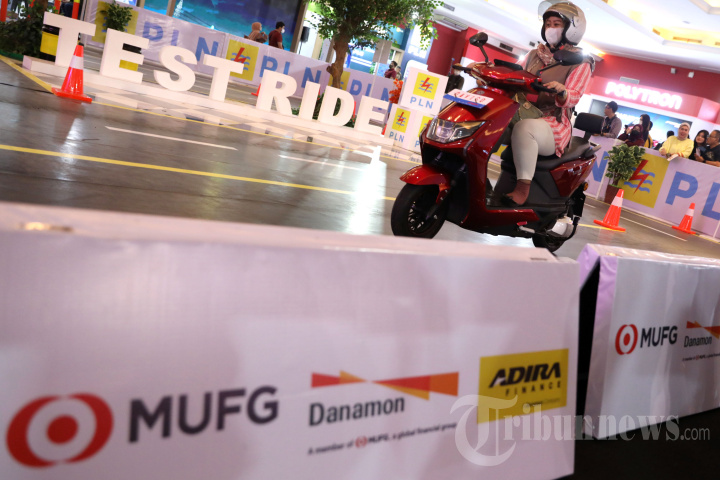 MUFG, Bank Danamon dan Adira Finance di Ajang IIMS 2023