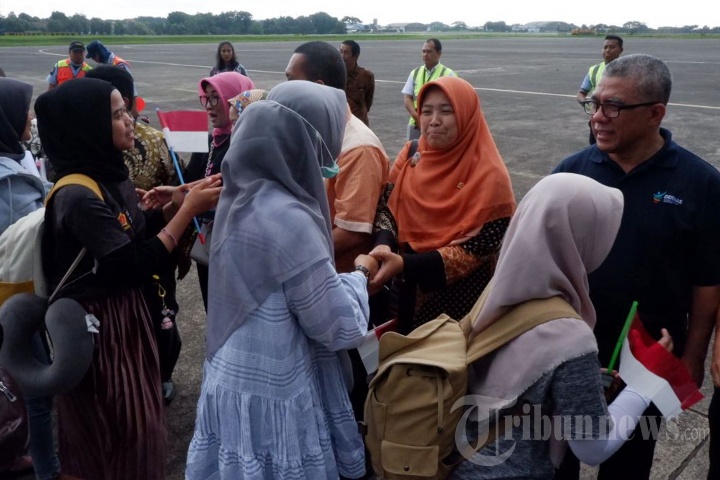 Mufida Sambut Kedatangan WNI Dari Natuna