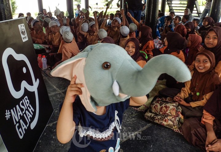 Murid SD Peringati Hari Gajah Sedunia