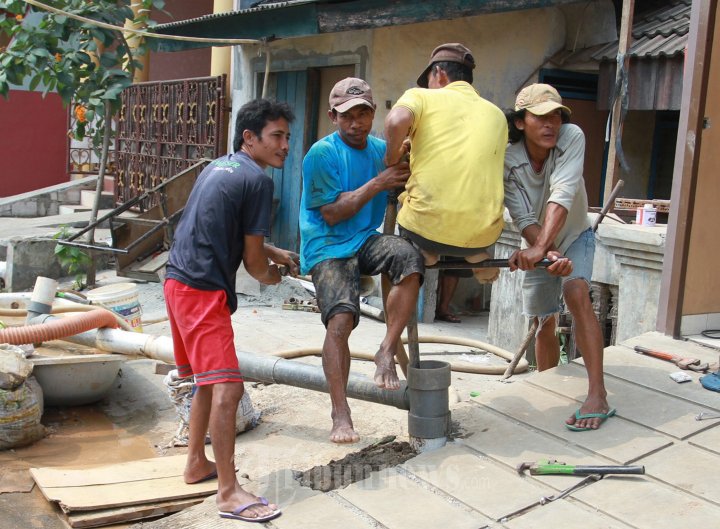 Musim Kemarau Penggali Sumur Pompa Banyak Orderan