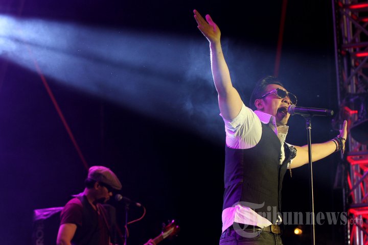 Naif Tampil di JNF 2014