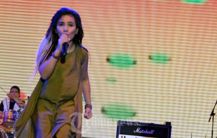 Nina Wang Hibur Ribuan Fansnya