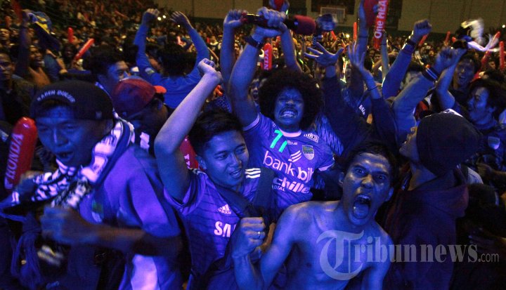 Nobar Final ISL Persib vs Persipura Bersama Tribun Jabar-Honda
