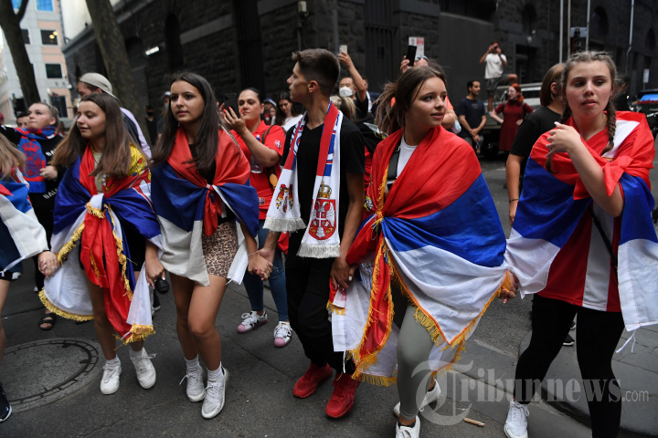 Novak Djokovic Bebas, Pendukung Bersukacita