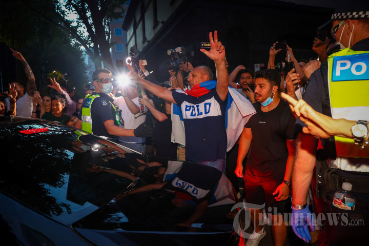 Novak Djokovic Bebas, Pendukung Bersukacita