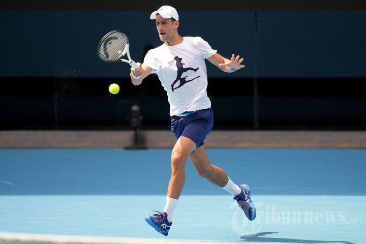 Novak Djokovic Kembali Berlatih