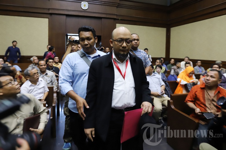 Novel Baswedan Jadi Saksi Sidang Lucas