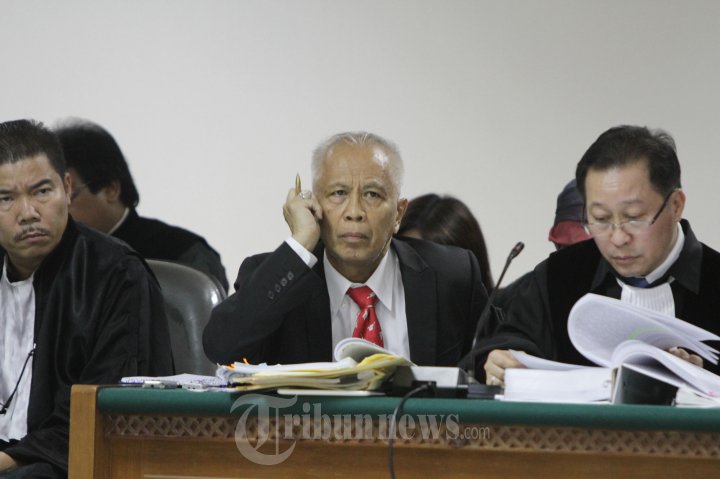 OC Kaligis Jalani Sidang Mendengarkan Kesaksian