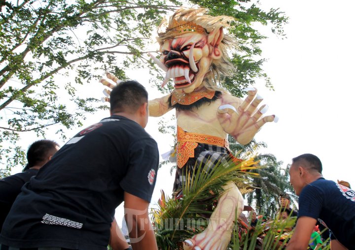 Ogoh-Ogoh Sambut Perayaan Nyepi