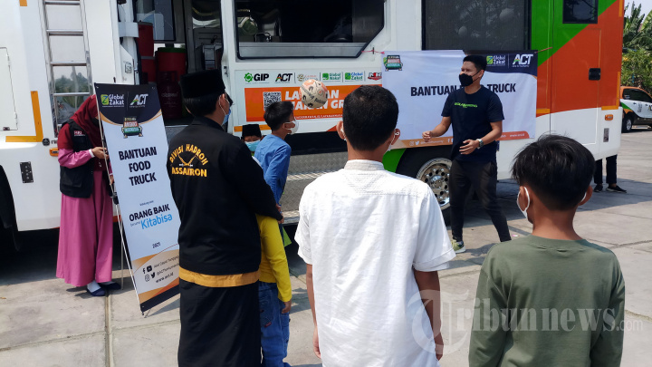 Operasi Makan Gratis bagi Warga Terdampak Covid-19