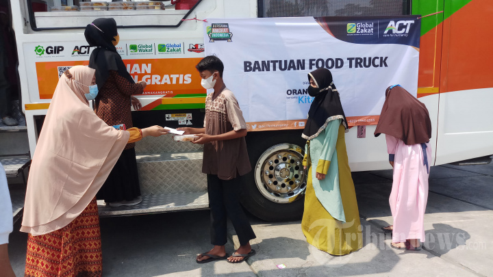 Operasi Makan Gratis bagi Warga Terdampak Covid-19
