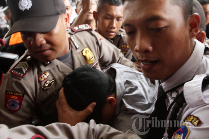 OTT Suap Hakim Tipikor Bengkulu di KPK