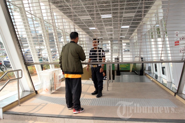 Padamnya Listrik Membuat MRT Hentikan Layanan