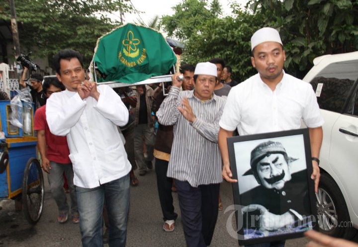 Pak Raden Dimakamkan