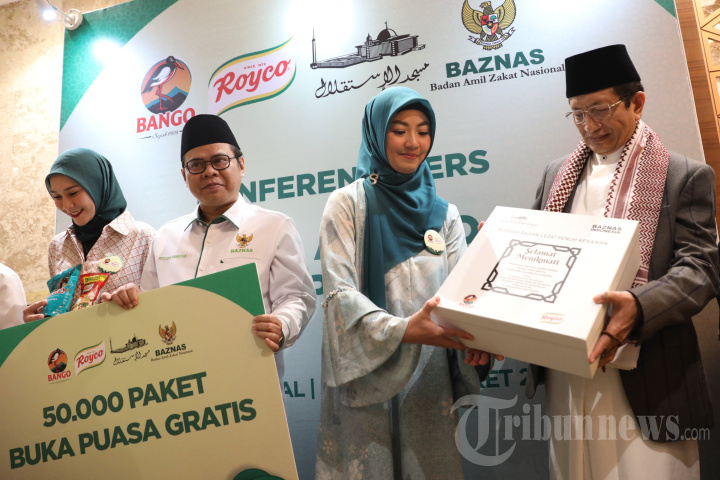 Paket Buka Puasa Gratis di Masjid Istiqlal