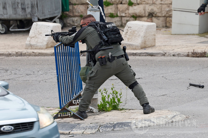 PALESTINIAN-ISRAEL-CONFLICT-JERUSALEM-ISLAM-PRAYER